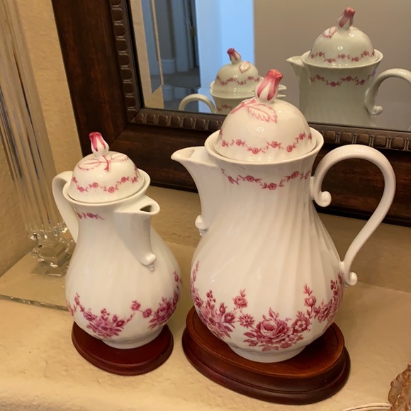 AK Kaiser Belvedere Other - Vintage AK Kaiser German Porcelain Coffee & Cocoa